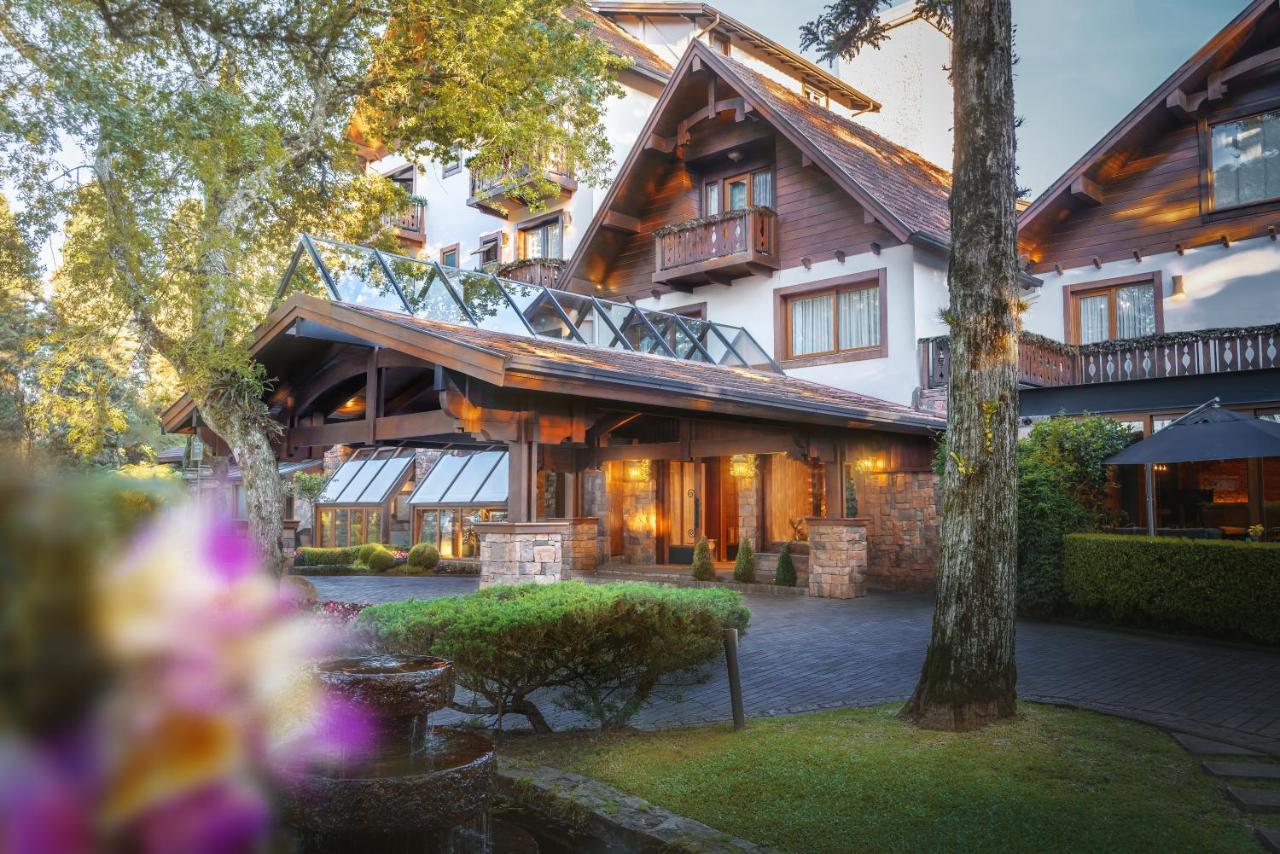 Bavaria Sport Hotel Грамаду Экстерьер фото The Hotel's main entrance